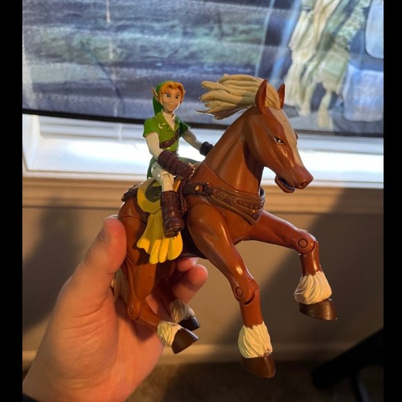 Legend of Zelda Link & Epona Figure